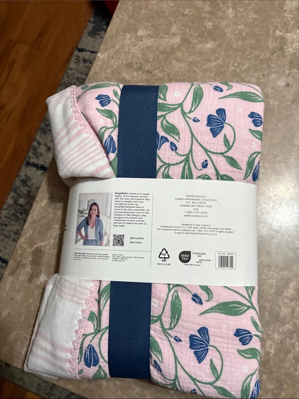 Pink Floral Cotton Gauze Throw with Plush Reverse